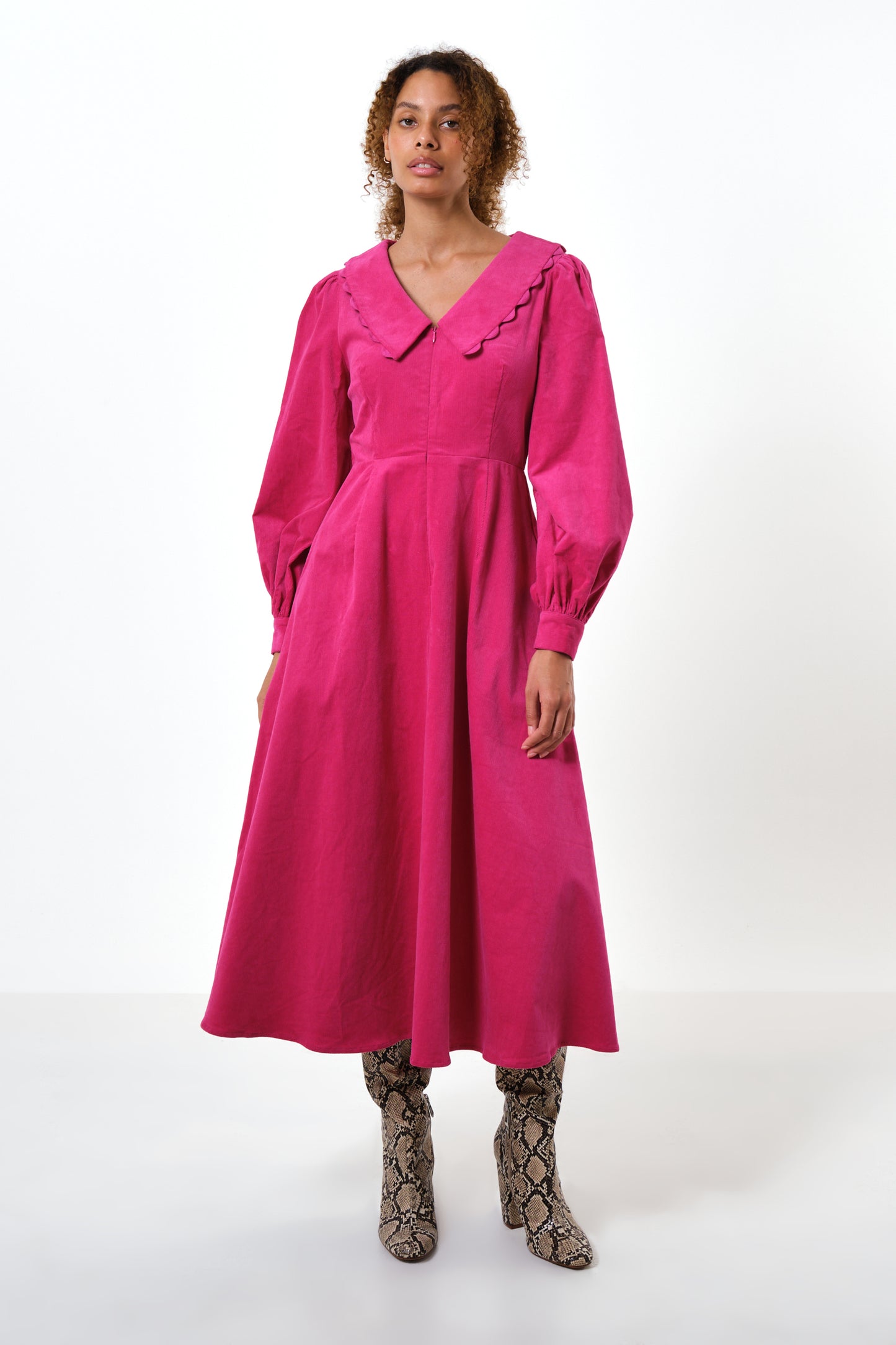 Alva Babycord Long Sleeve Midi Dress - Pink