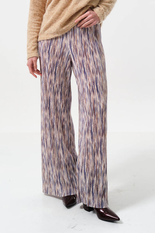 Clothide Line Print Pleat Trousers