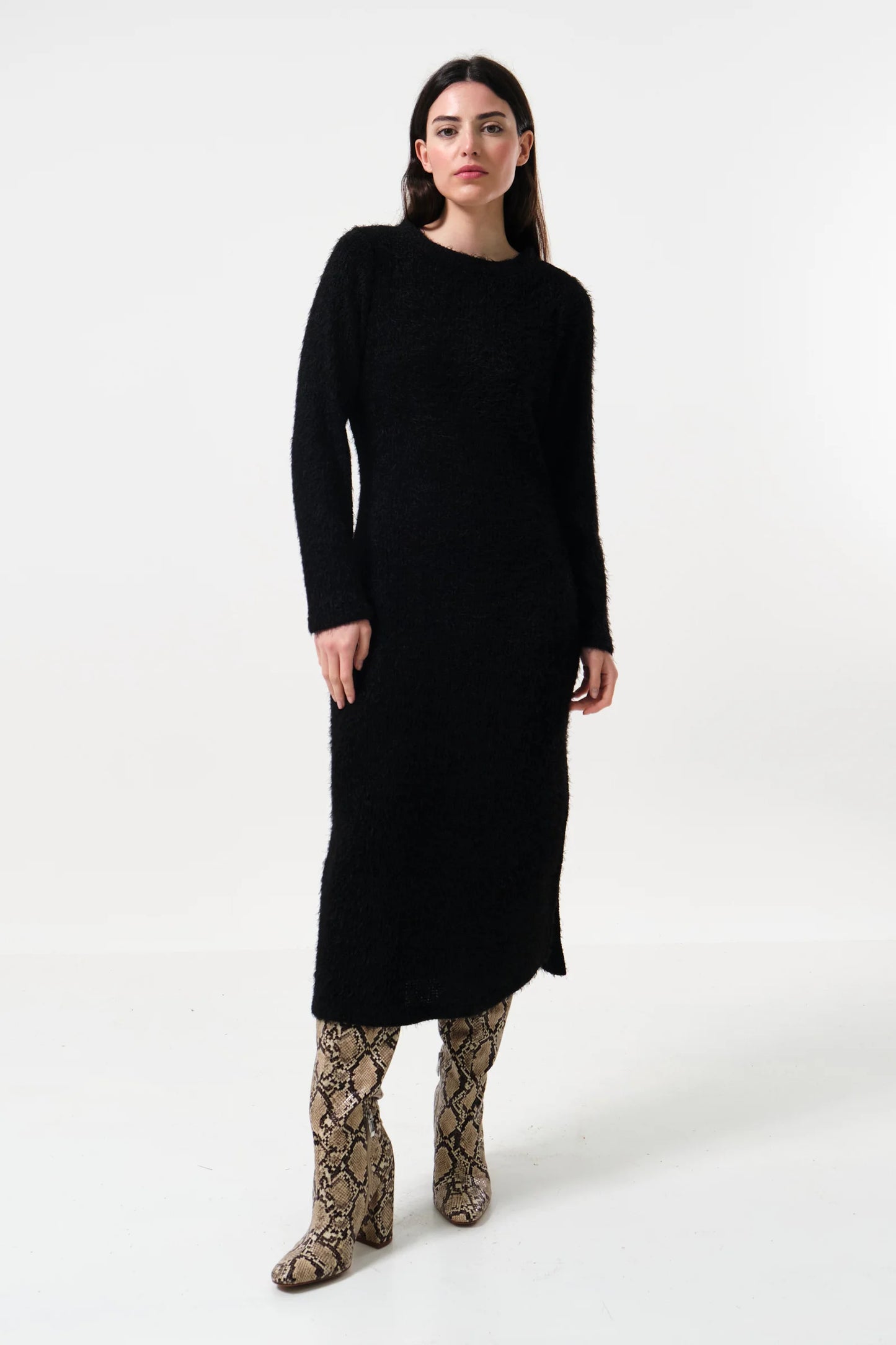 Guila Eyelash Rib Long Sleeve Midi Dress - Black