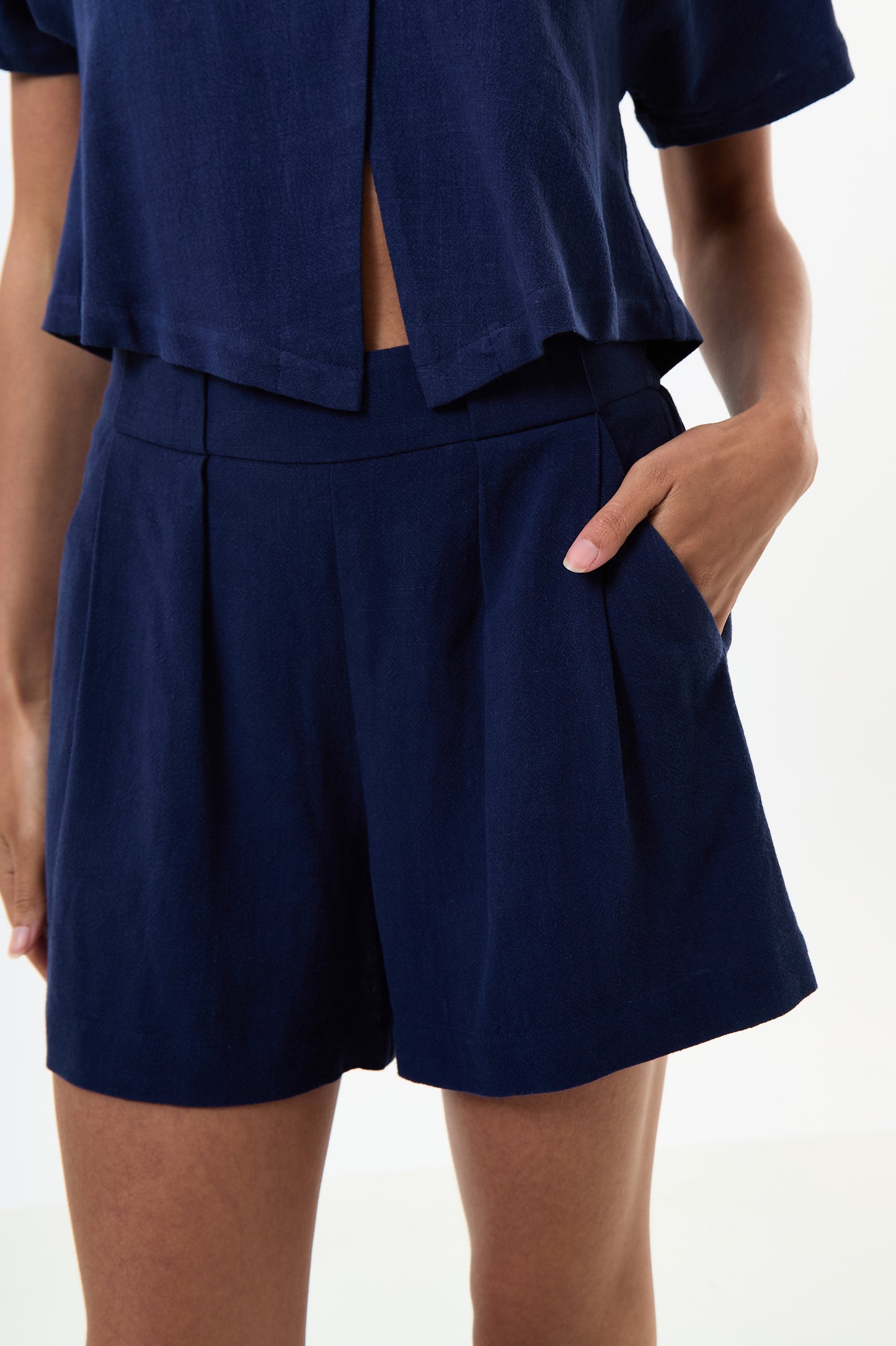 Hilton Linen Mix Shorts - Navy