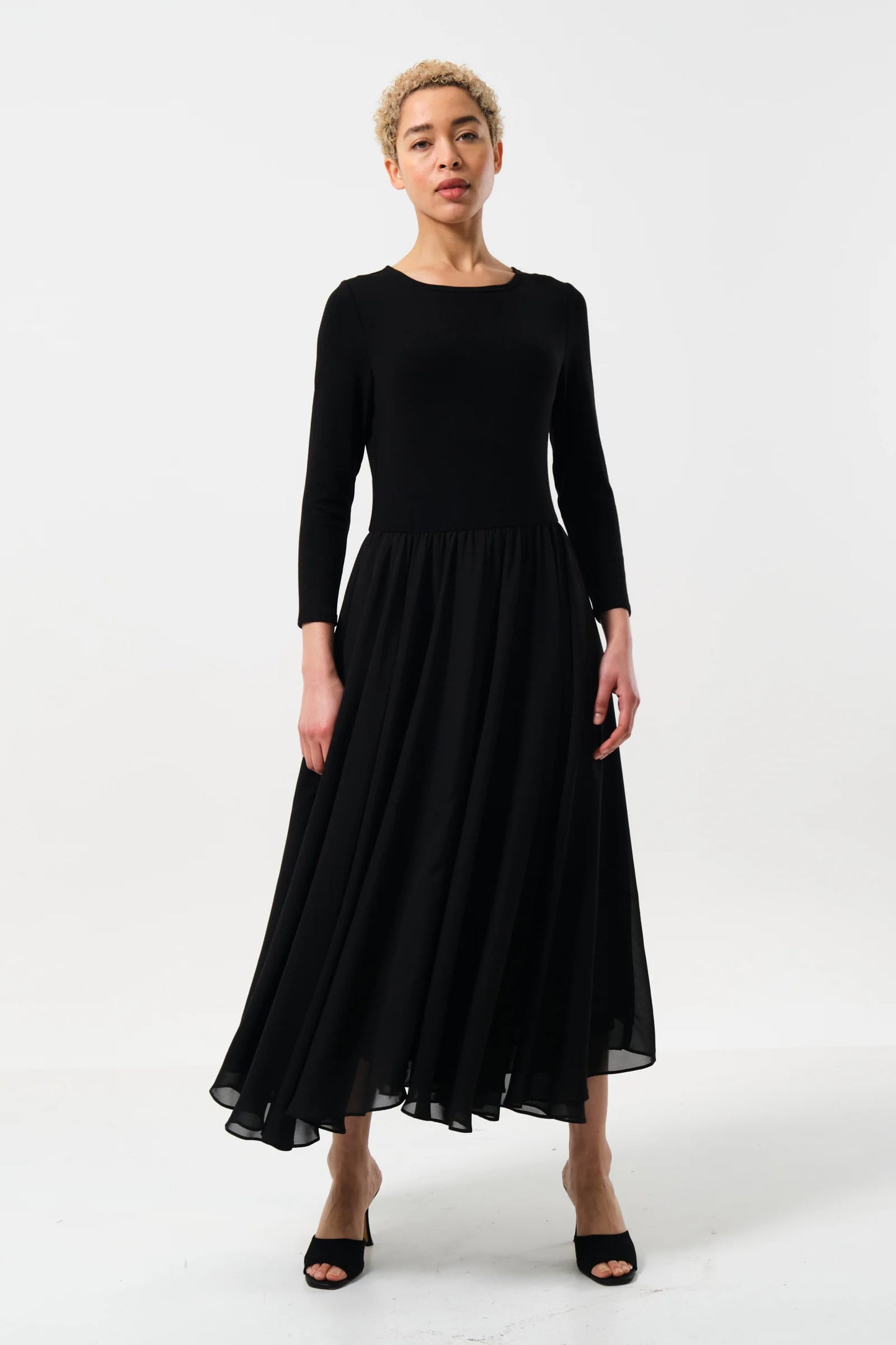 Huxley Ballerina Style Maxi Dress - Black