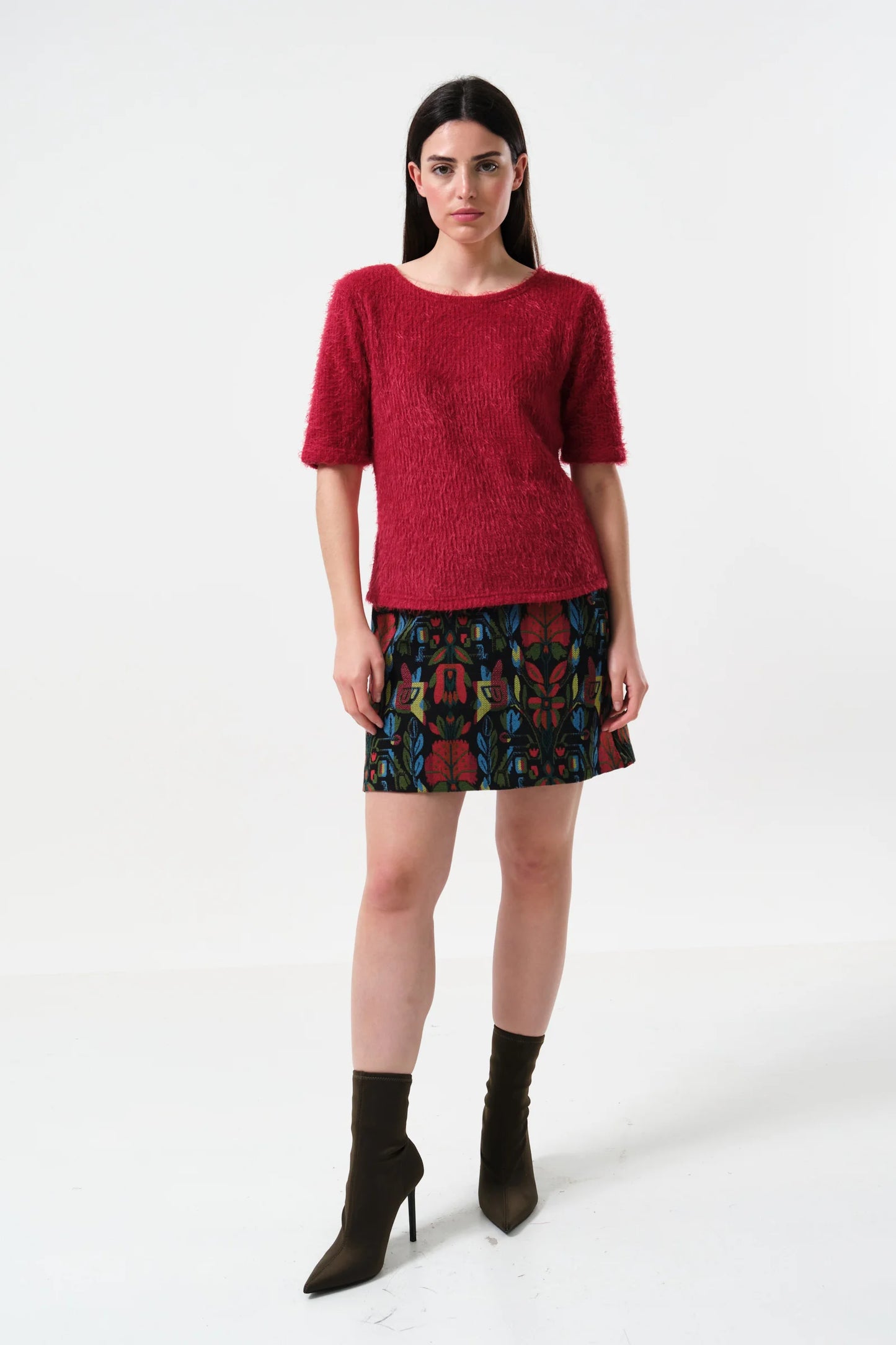 Laureen Eyelash Rib Short Sleeve Jumper - Red