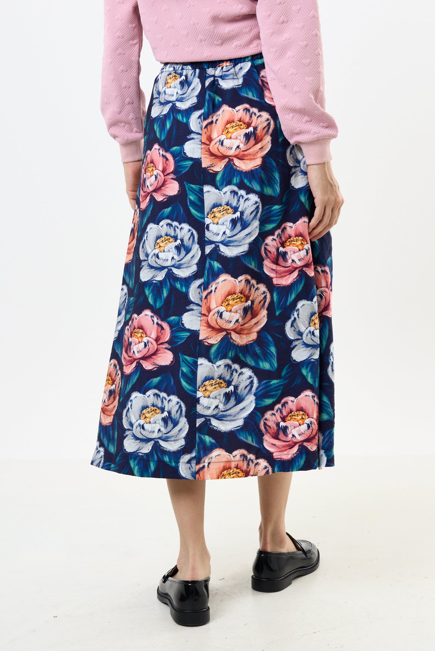 Lizea Peonies Print Pleated Midi Skirt - Navy