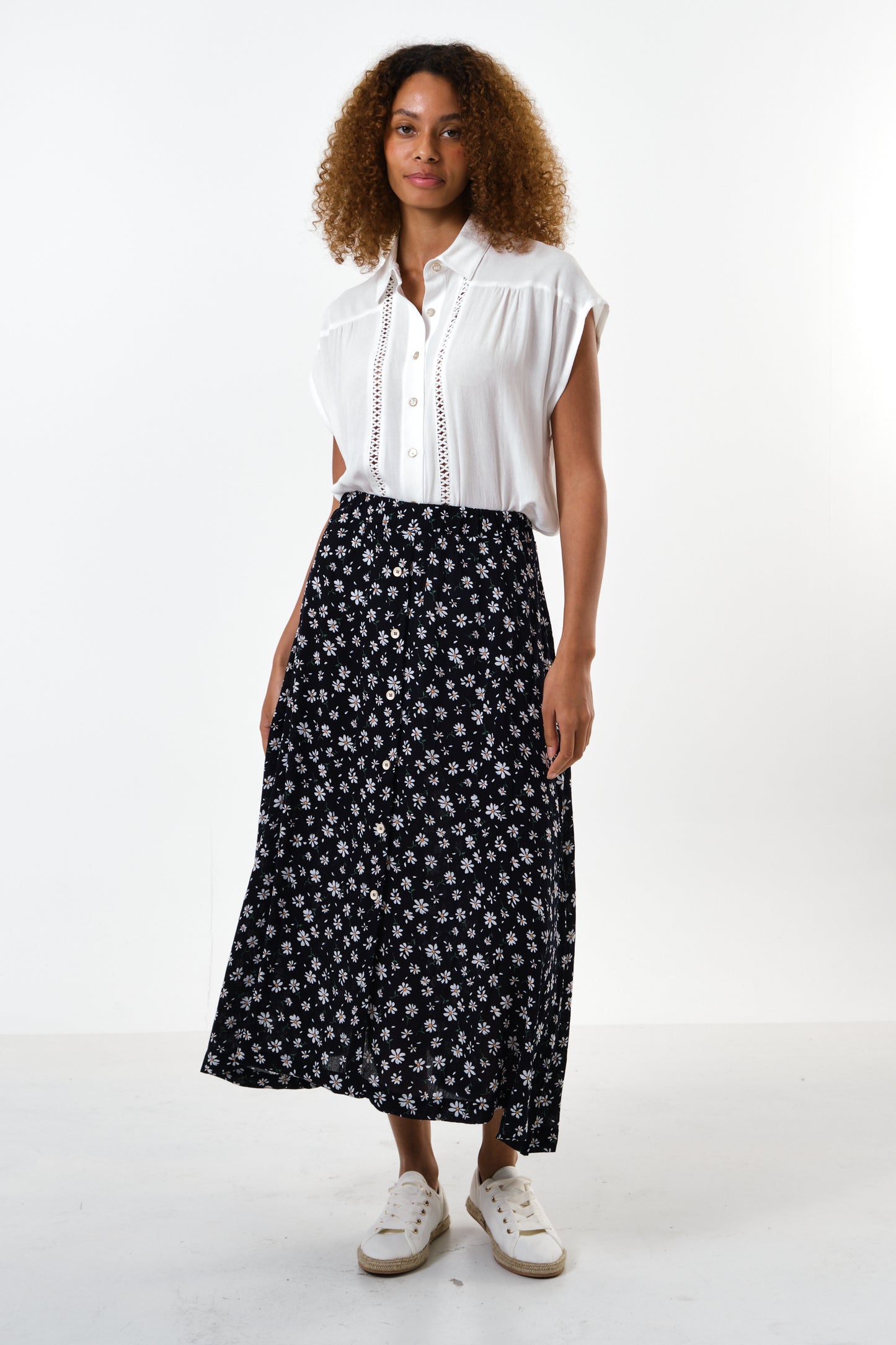 Nese Daisy Drop Print Midi Skirt