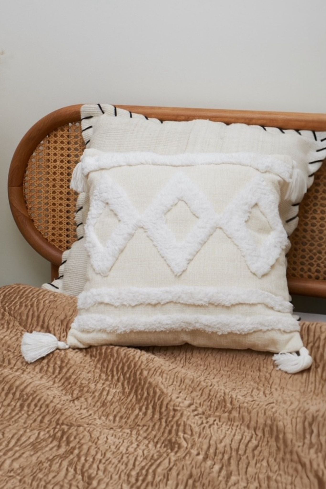 Ruffle Cushion - Diamond