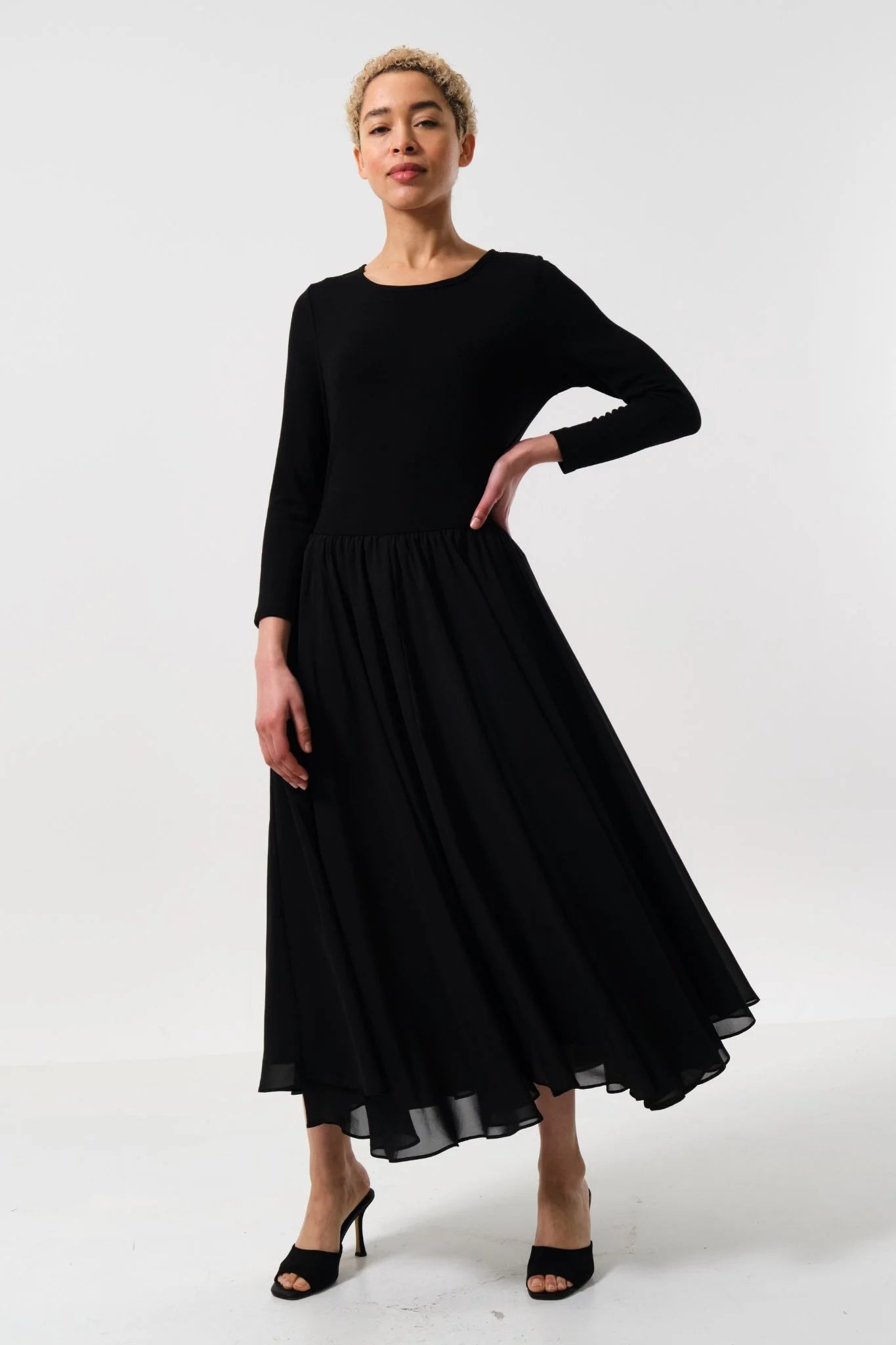 Huxley Ballerina Style Maxi Dress - Black