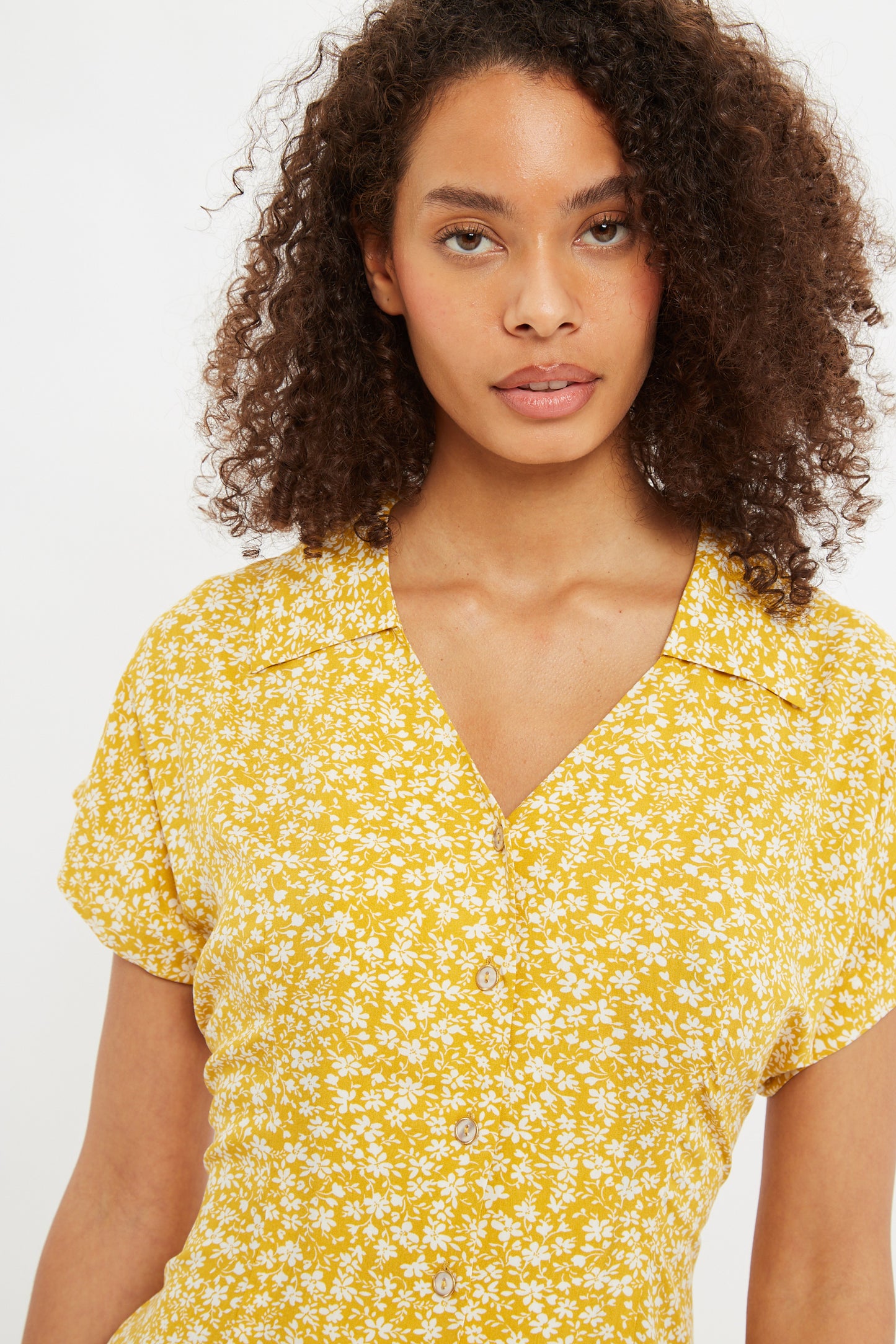 Prudence Micro Blossom Print  Short Sleeve Laced Back Mini Dress In Yellow